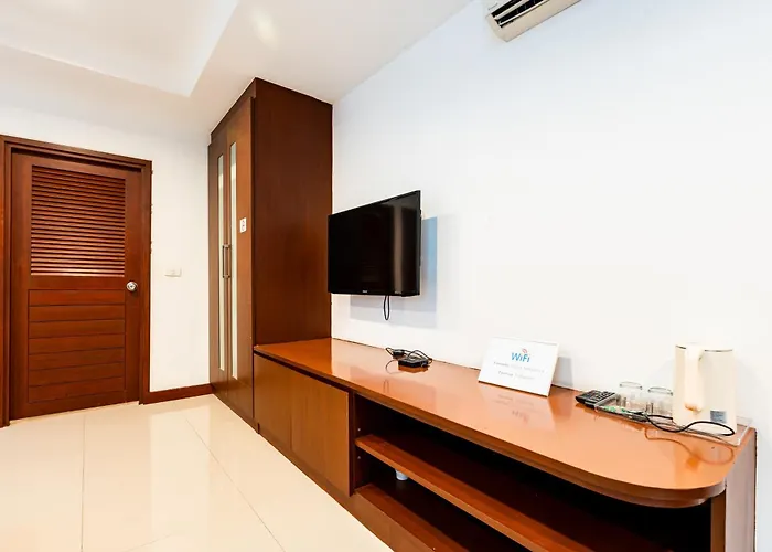 Yon Sukhumvit Soi 4 Bts Nana Bangkok