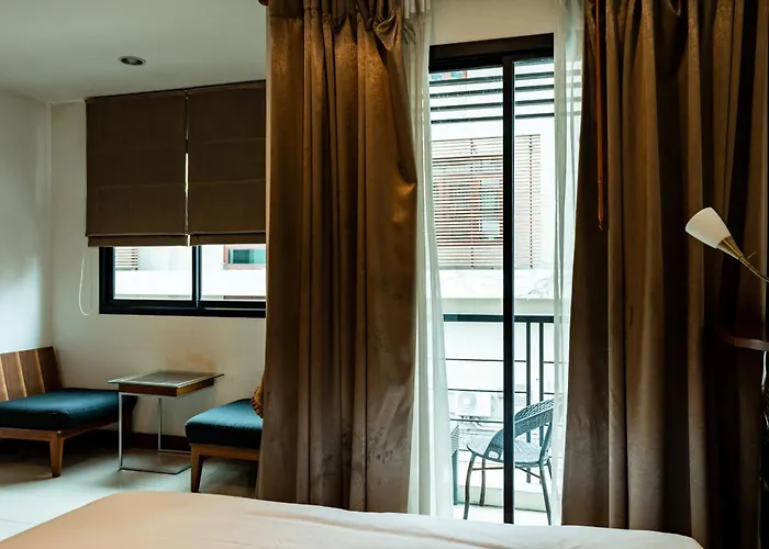 Yon Sukhumvit Soi 4 Bts Nana Bangkok